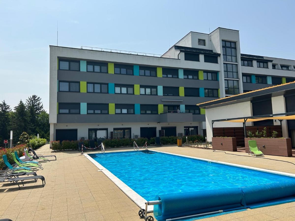 Lila Apartment Balatonfoldvar